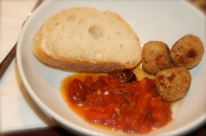Meatballs with Roasted Tomato Sauce and Bread